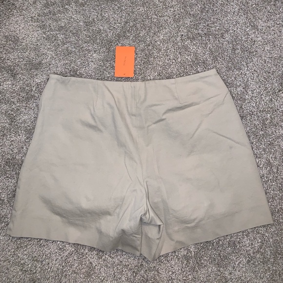 BRAND NWT A Woman Tan Cargo shorts size 8 - Picture 6 of 6